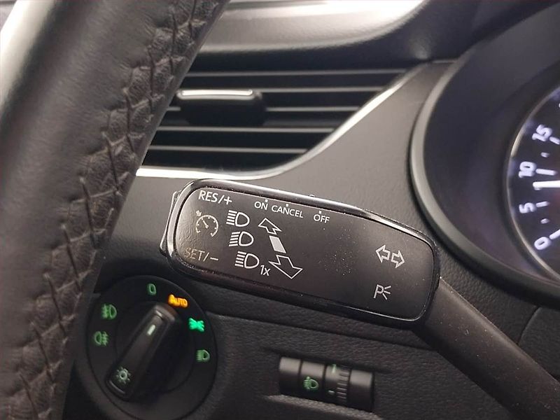 Škoda Octavia (2015) Elegance 1.6 TDI, Serv.kniha - fotka 17 z 22