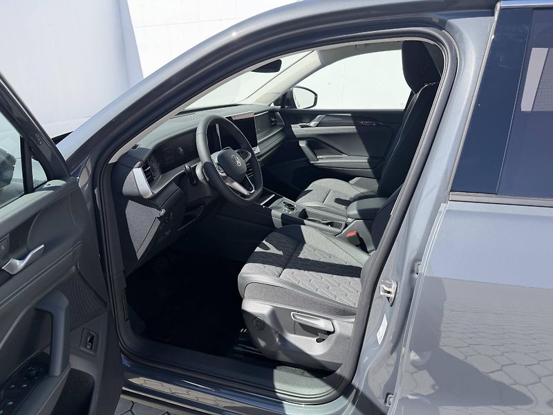 Volkswagen Tayron (2026) People 7DSG mHEV 1,5eTSi - fotka 5 z 7