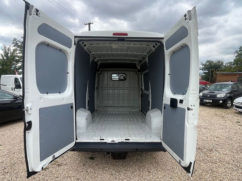 Citroën Jumper 2.0HDi 96kW*L2H2*WEBASTO*VÝHŘE - fotka 13 z 32