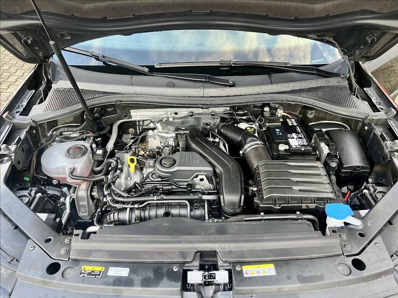 Volkswagen Tiguan 1,5 TSi DSG GT LIFE záruka - fotka 38 z 41