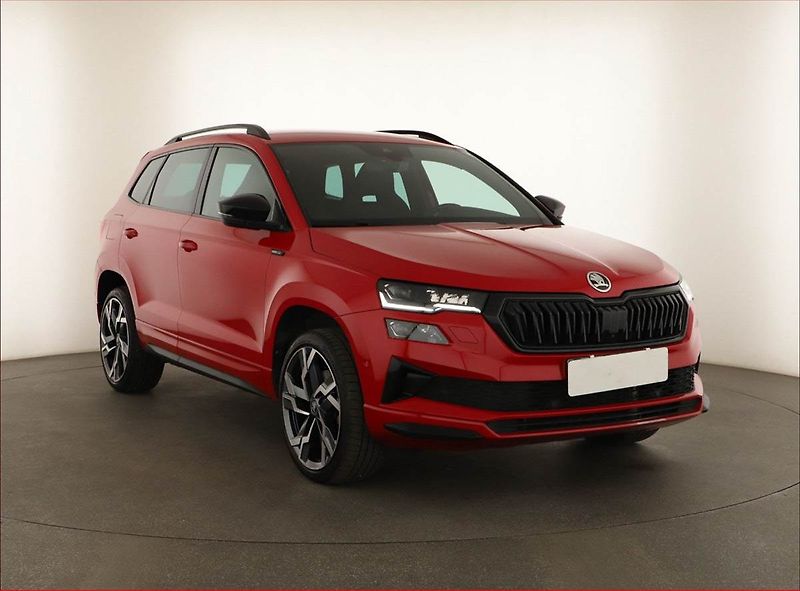 Škoda Karoq (2025) 1.5 TSI, SPORTLINE, AUTOMAT - fotka 1 z 24