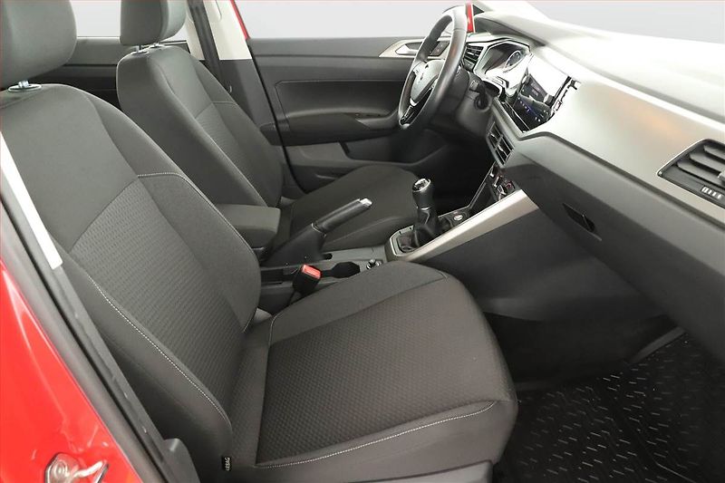Volkswagen Polo (2021) Edition 1.0 TSI, Serv.kniha - fotka 7 z 17
