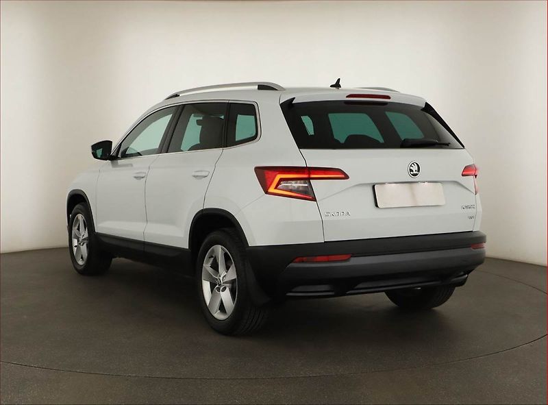 Škoda Karoq (2018) 2.0 TDI - fotka 4 z 20