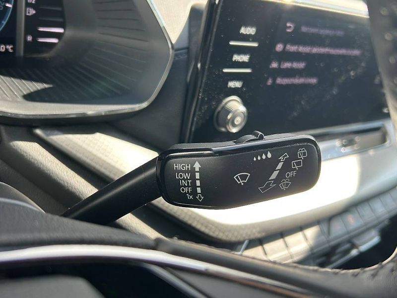 Škoda Octavia Ambition 6MP 2,0TDI - fotka 14 z 23