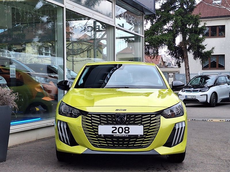 Peugeot 208 (2026) ALLURE 1.2 TURBO 100k MAN6 - fotka 2 z 19