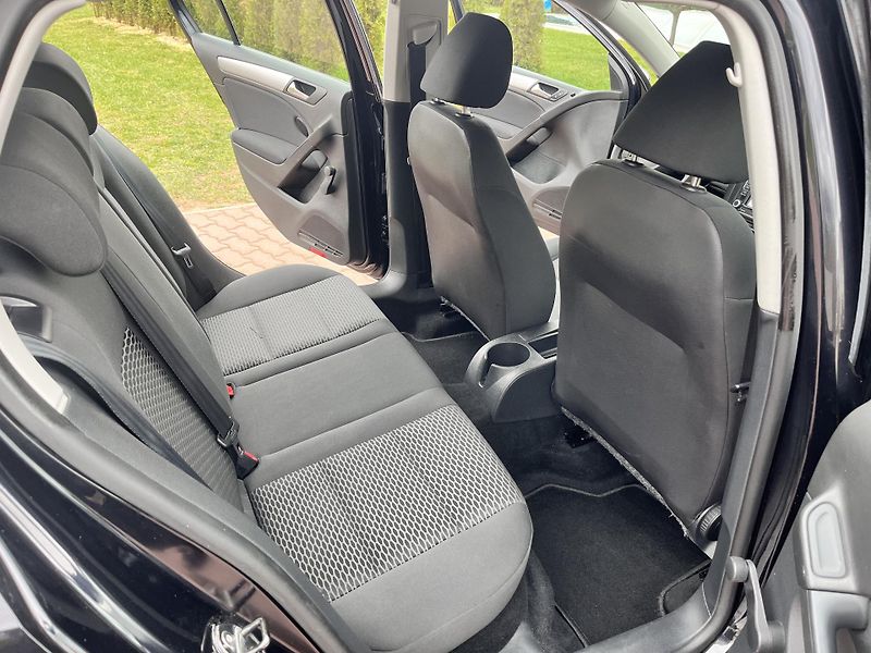 Volkswagen Golf 1.4 59KWMPI,NAVI,DVD,TZ,2xKOLA - fotka 17 z 45