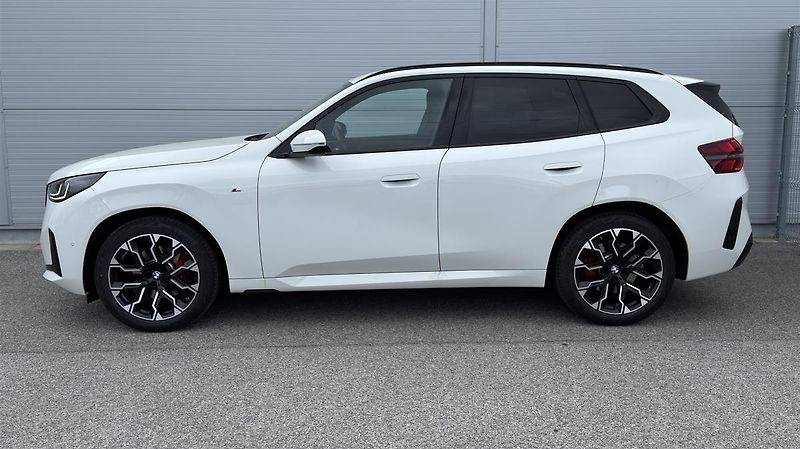 BMW X3 20d xDrive Mpaket HeadUp - fotka 5 z 13