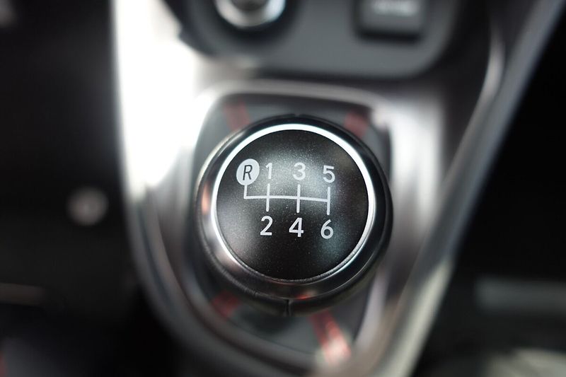 Toyota GR Yaris 1,6 Turbo Dynamic + Sport AWD - fotka 19 z 29