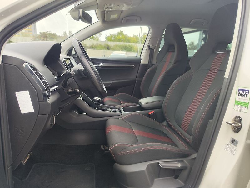 Škoda Karoq 2.0 TDI/140kW Style DSG 4x4 - fotka 15 z 36