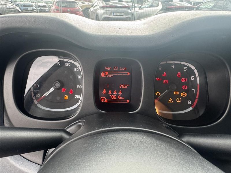 Fiat Panda 1,0 i Hybrid,1.Maj, DPH - fotka 14 z 16