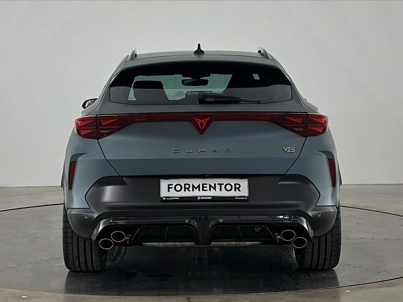Cupra Formentor (2026) VZ5 - fotka 17 z 30