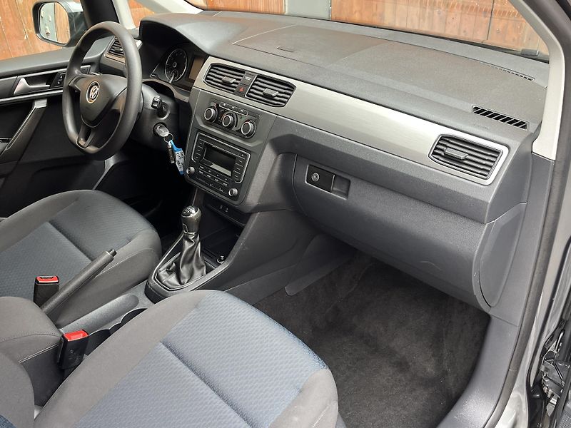 Volkswagen Caddy (2020) MAXI 1,4TSi 7míst - fotka 15 z 21
