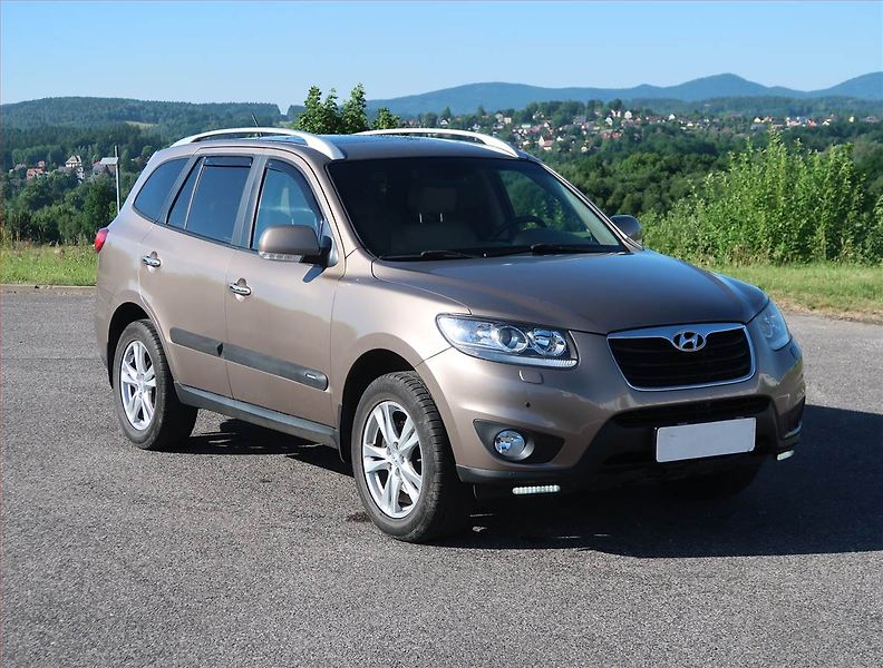 Hyundai Santa Fe (2010) 2.2 CRDi, 4X4, Automat - fotografie inzerátu