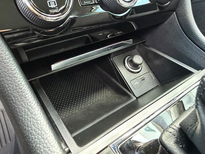 Škoda Superb Style 2.0 TDI 147kw DSG 4x4 Co - fotka 18 z 24