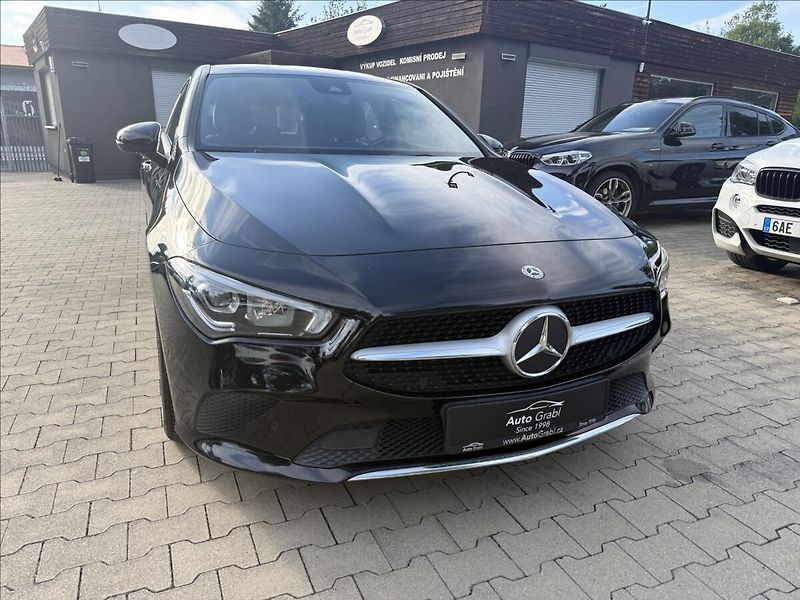 Mercedes-Benz CLA 180d - fotka 2 z 23