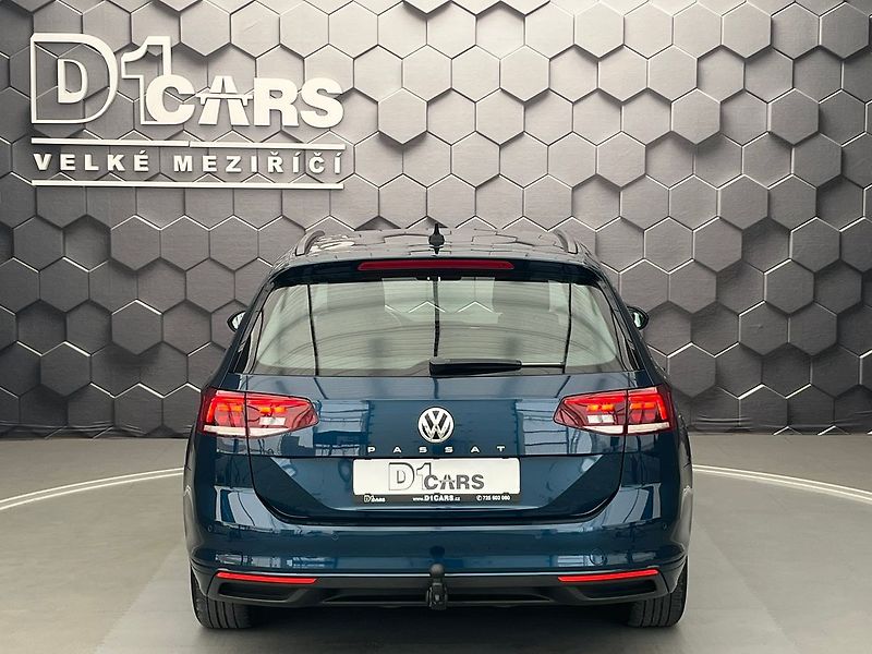 Volkswagen Passat 2.0 TDi LED SVĚTLA, DSG, CEBIA - fotka 3 z 96