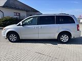Chrysler Town & Country 3,8 i V6 RT LPG Automat 7míst - náhled 1