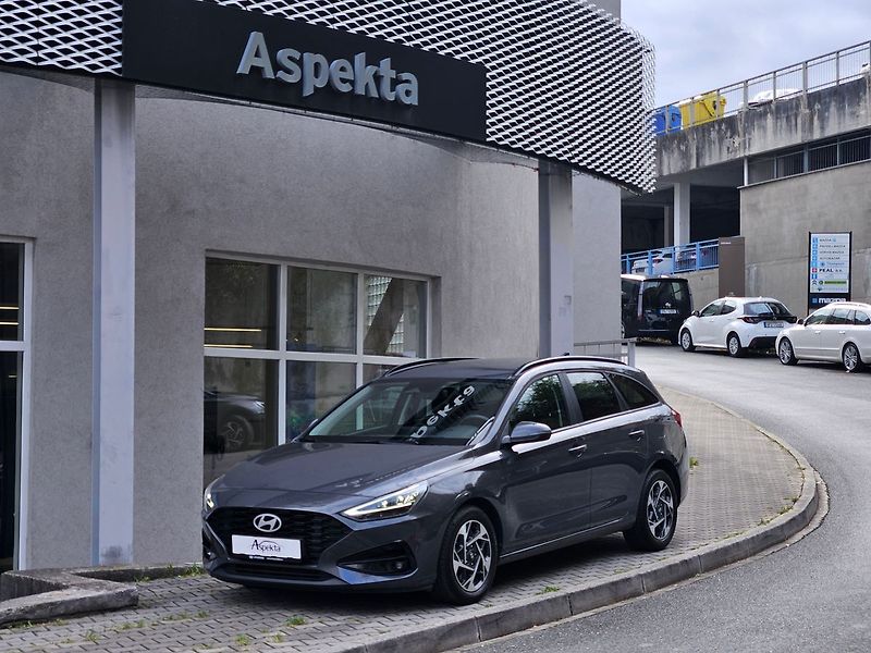 Hyundai i30 1,0 T-GDi 73kW, Smart Climate - fotografie inzerátu