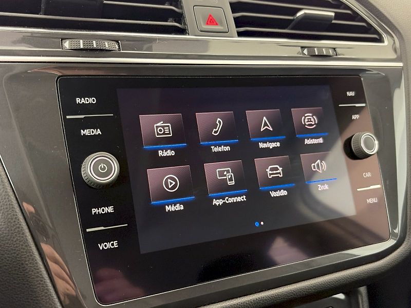 Volkswagen Tiguan Allspace (2023) 2.0 TDI 147kW 4Motion DSG - fotka 18 z 36