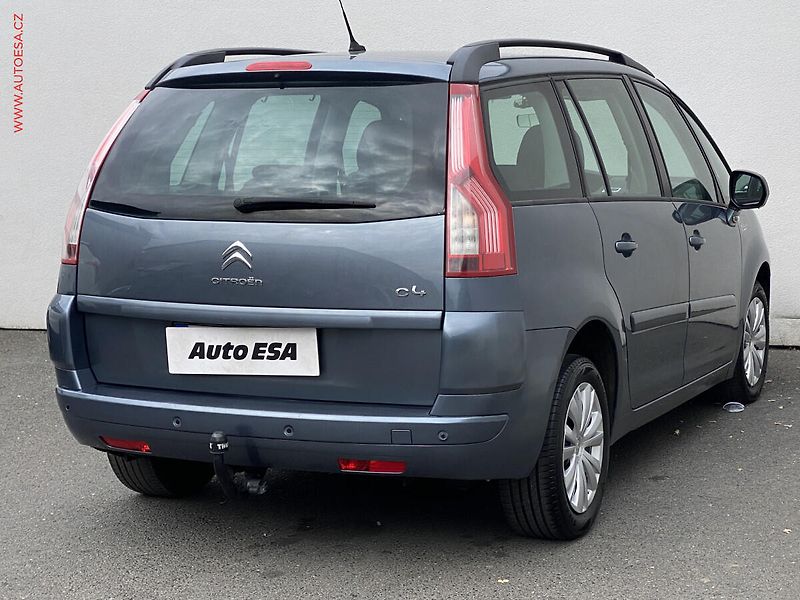 Citroën Grand C4 Picasso (2011) 1.6 HDi, AC, TZ, park.čidla - fotka 4 z 18
