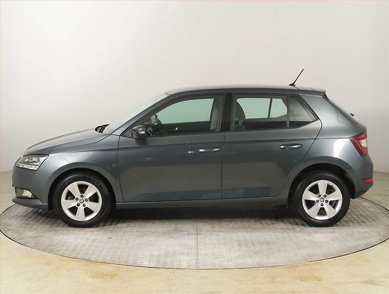 Škoda Fabia (2019) Style 1.0 TSI, ČR,1.maj - fotka 3 z 17