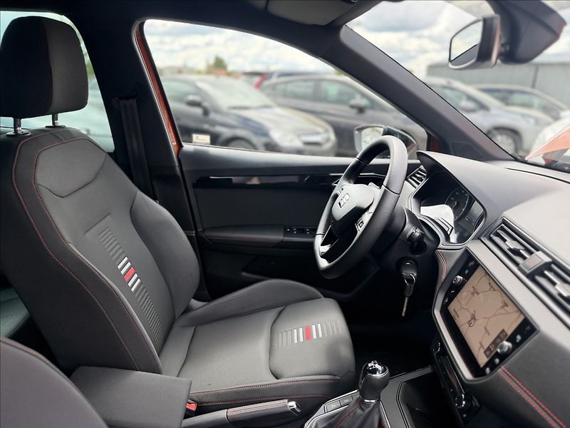 Seat Arona 1,5 FR TSI 37.000Km NAVIGACE - fotka 27 z 28