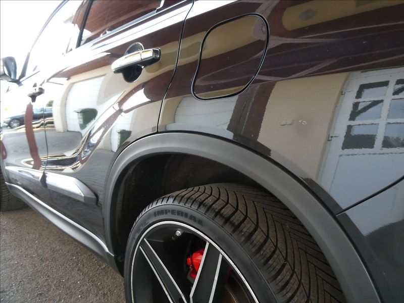Suzuki Vitara 1,4 T 103kW 4x4 automat,závěs - fotka 12 z 49