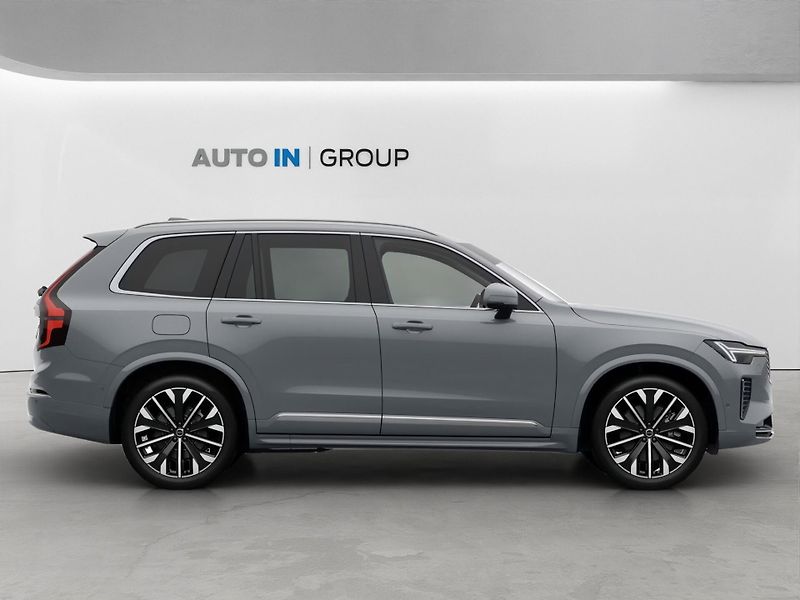 Volvo XC90 (2026) PLUS B5, vzduch.odpr., B&W, ma - fotka 6 z 11