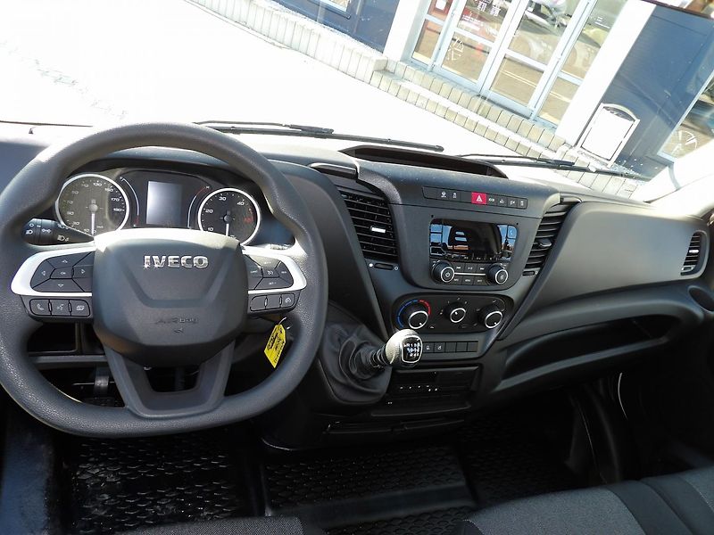 Iveco Daily (2026) 7C18, hákový nosič kontejnerů  - fotka 10 z 22