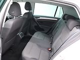 Volkswagen Golf 1,2 TSI 77kw ORIG.ALU Perleť - náhled 13