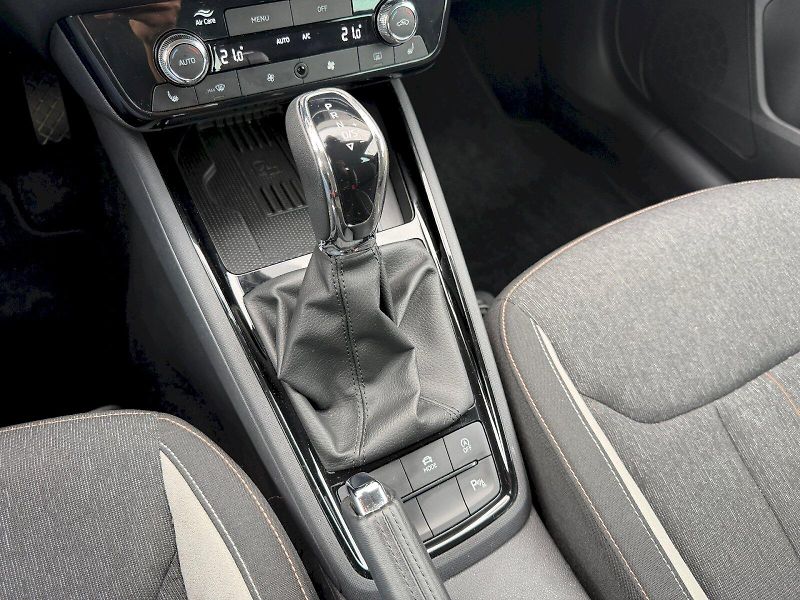 Škoda Kamiq (2025) 1.0 TSI 85kW DSG Top Selection - fotka 28 z 35