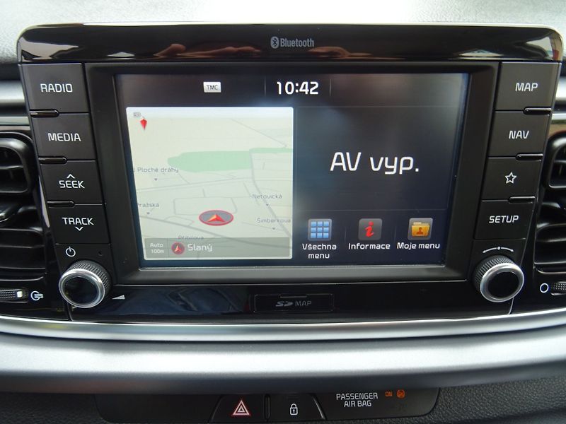 Kia Rio (2019) 1.2i,61kW,1majČR,S.kn,navi - fotka 12 z 24