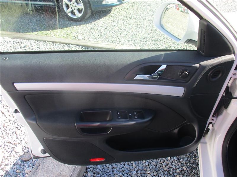 Škoda Octavia 1,4 TSi, Navi,aut.klima,servis - fotka 15 z 45