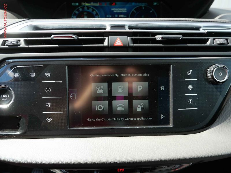 Citroën C4 Picasso (2016) 1.6 BlueHDI, 2.maj,ČR, AC - fotka 22 z 26