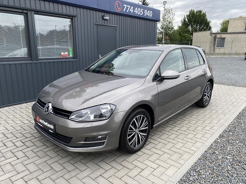 Volkswagen Golf 1.2 TSI 81kW -ALLSTAR-PDC-ALU - fotka 2 z 43