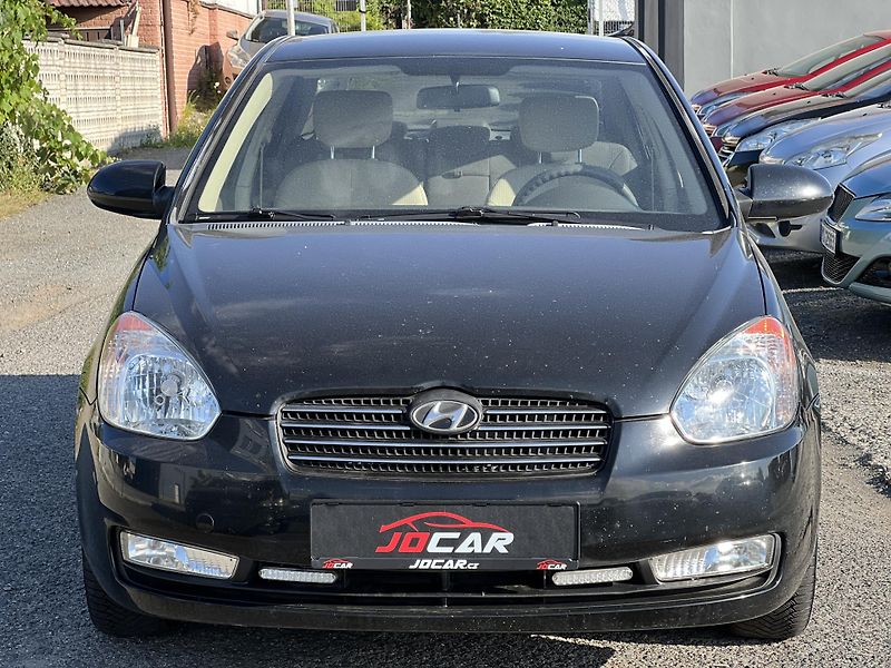 Hyundai Accent 1.5CRDi KLIMA TÁŽNÉ PŮVOD ČR - fotka 2 z 34
