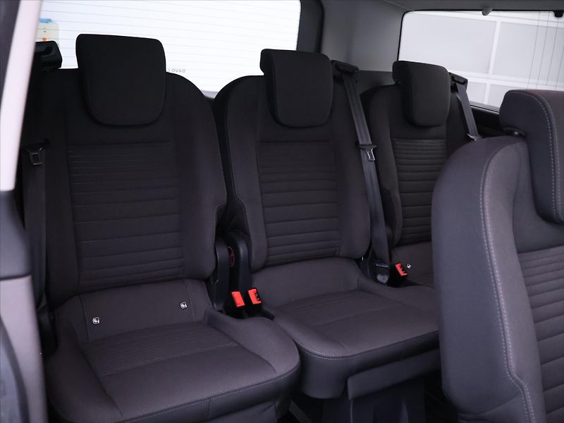 Ford Tourneo Custom 2,0 TDCi 136kW 8-Míst L2 DPH - fotka 14 z 31