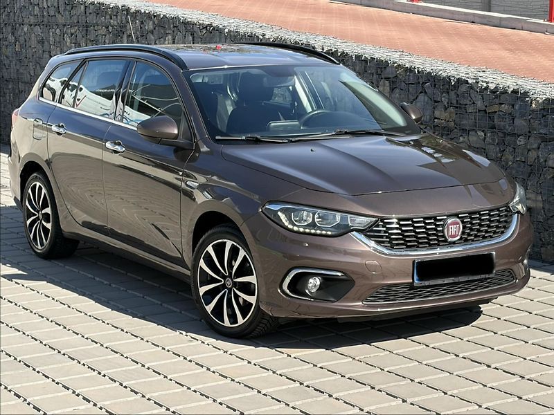 Fiat Tipo (2018) 1.6MJT/LOUNGE/PO SERVISU - fotografie inzerátu
