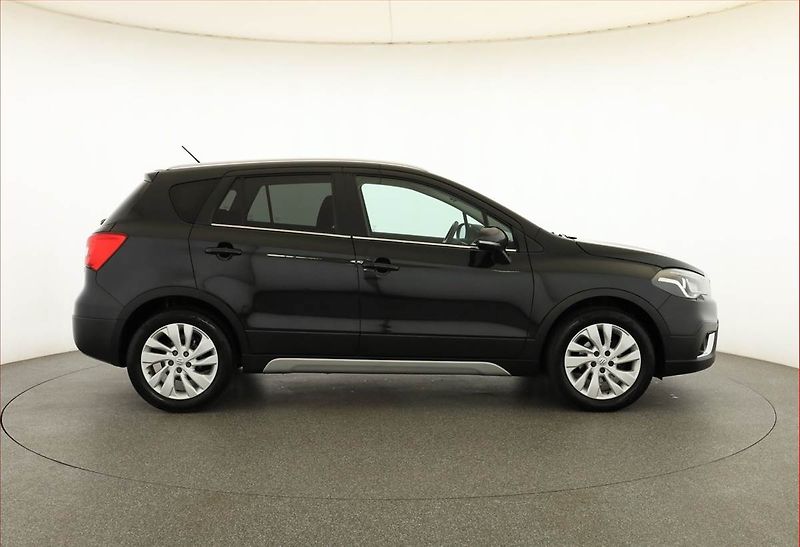 Suzuki SX4 S-Cross (2019) 1.4 BoosterJet, 4X4, Automat - fotka 6 z 18