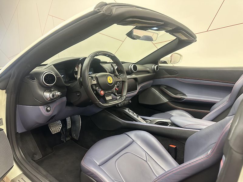 Ferrari Portofino (2018) CAMERA*TEMPOMAT*APPLECARPLAY - fotka 11 z 18