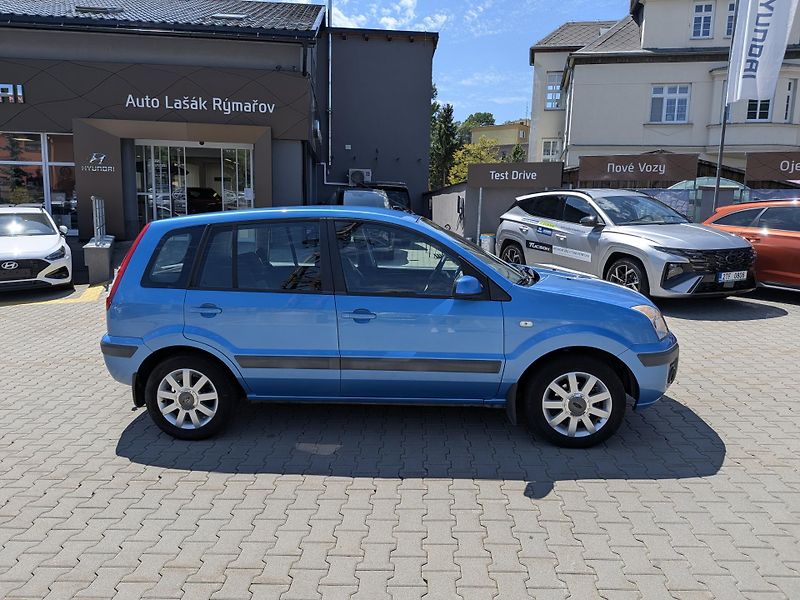 Ford Fusion 1,4 59kW,KLIMA,TAŽNÉ ZAŘÍZENÍ - fotka 8 z 21