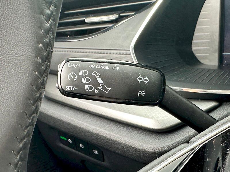Škoda Octavia (2023) 2.0 TDI 85kW Ambition Combi - fotka 9 z 22