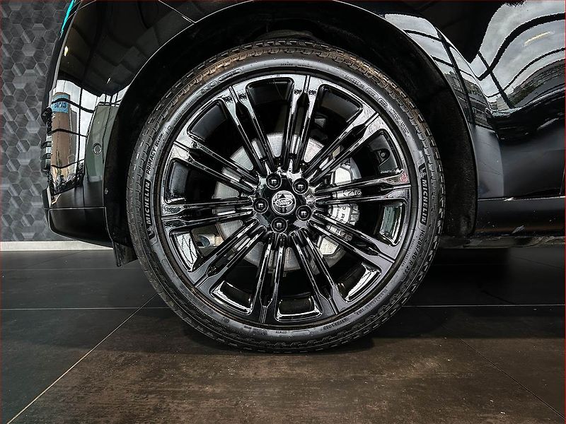 Land Rover Range Rover (2025) D350 - fotka 11 z 28