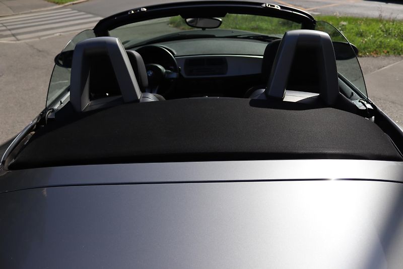 BMW Z4 Roadster 2.5i(E85)M54B25 141kW - fotka 22 z 32