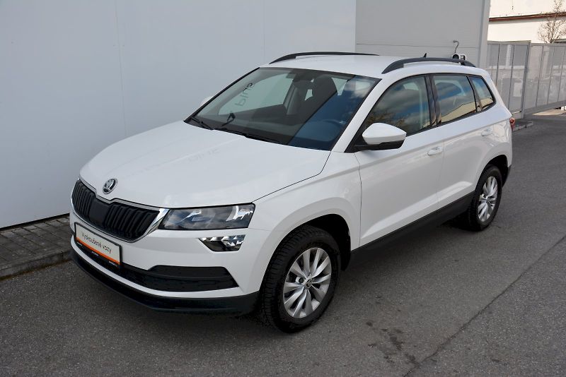 Škoda Karoq (2021) 1.0 TSI 81 kW Ambition - fotka 21 z 27