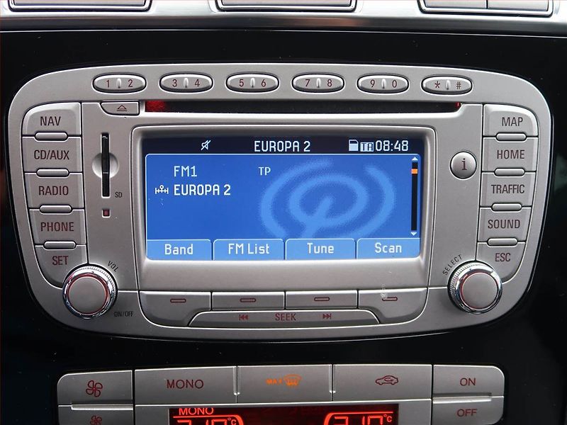 Ford S-MAX (2011) Titanium 2.0 TDCi, Navi - fotka 12 z 18