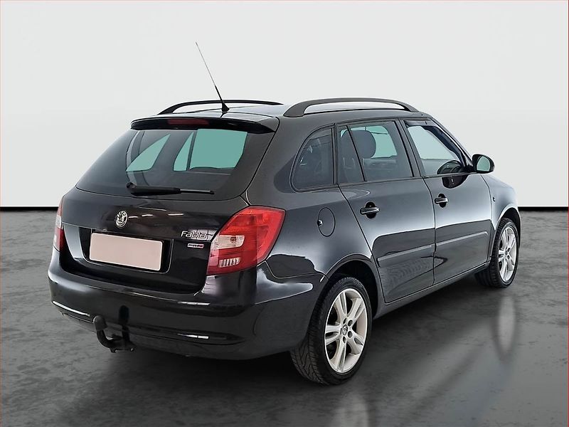 Škoda Fabia (2013) 1.6 TDI, Serv.kniha, po STK - fotka 5 z 18