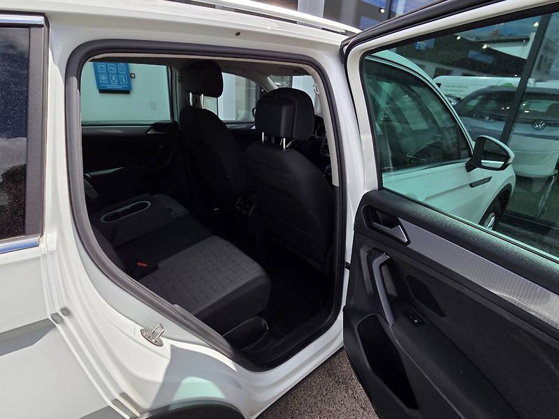 Volkswagen Tiguan (2021) 2.0 TDI DSG - fotka 39 z 46