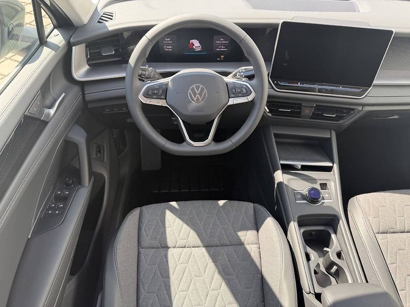 Volkswagen Tayron (2026) People 7DSG mHEV 1,5eTSI - fotka 6 z 7