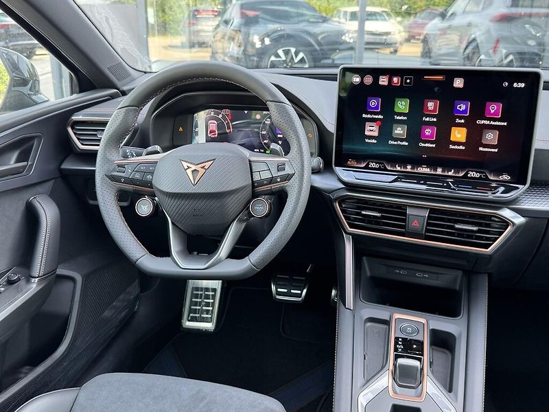Cupra Leon 2.0TSI 221kW DSG - fotka 5 z 13